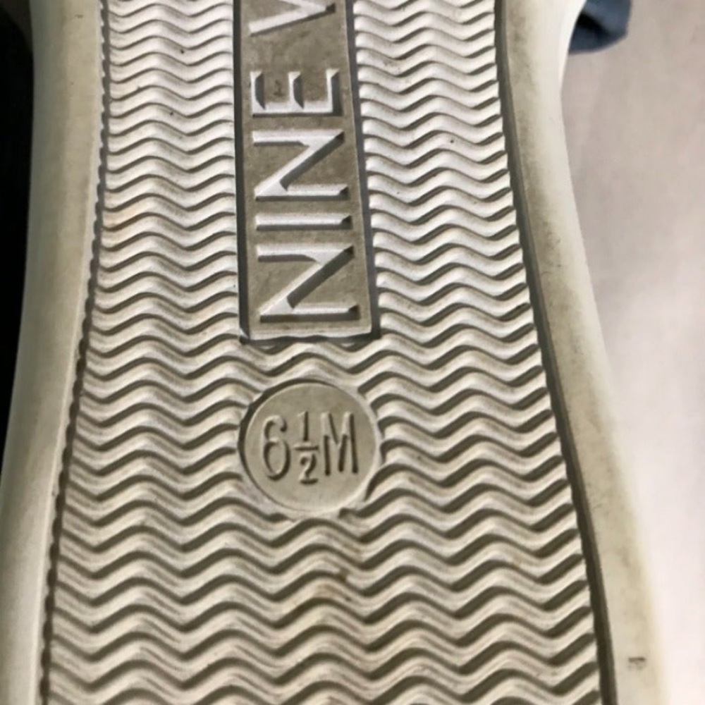 Nine West bluish gray loafers, size 6.5. - Picture 6 of 6